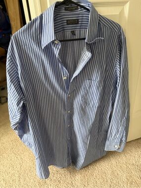Arrow Men's Blue and White Stripe Dress Shirt 16 161/2 32/33